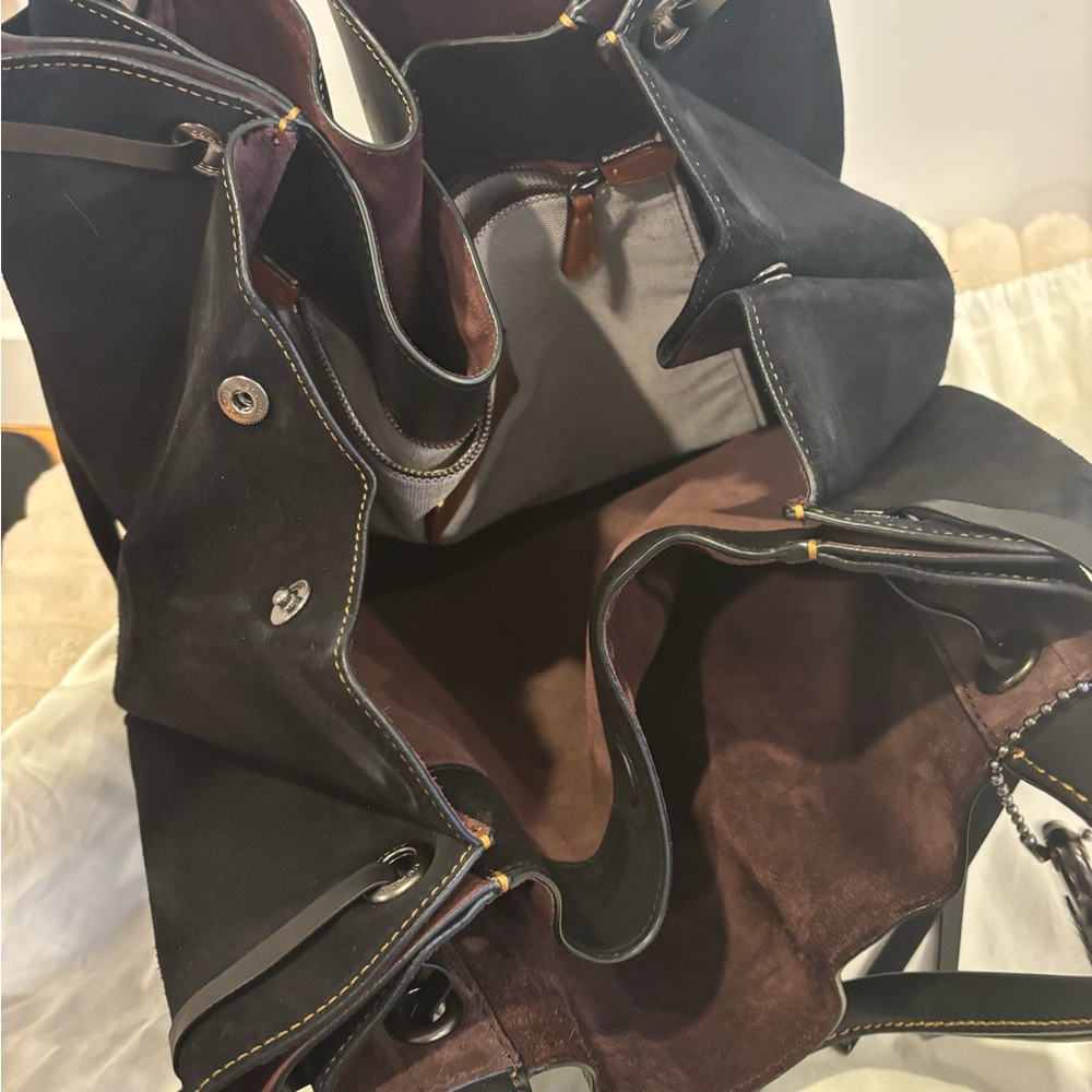 Like new! Coach 1941 Harmony Hobo 33 Black - Picture 6 of 7